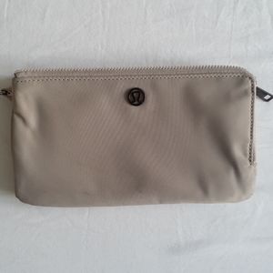 Lululemon double up pouch/wallet